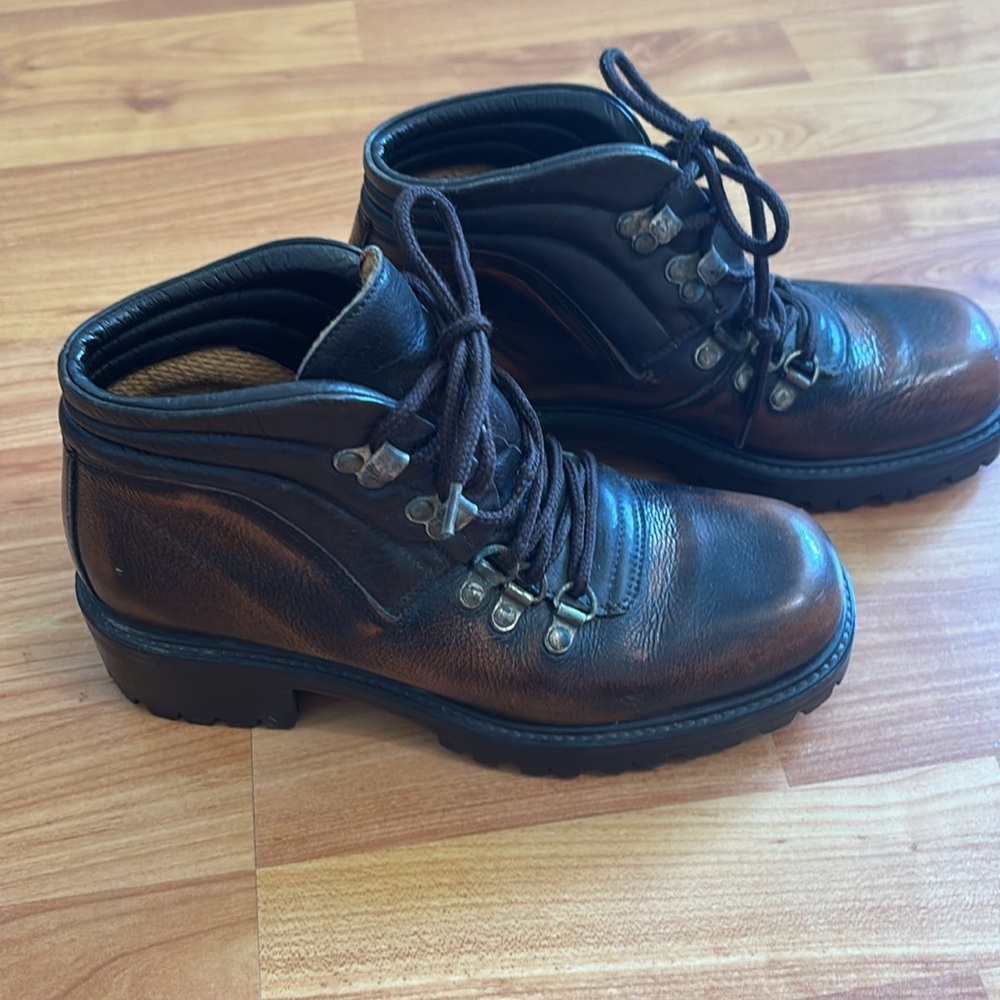 Pegabo Brown Leather lace-up  Boots - Picture 5 of 11